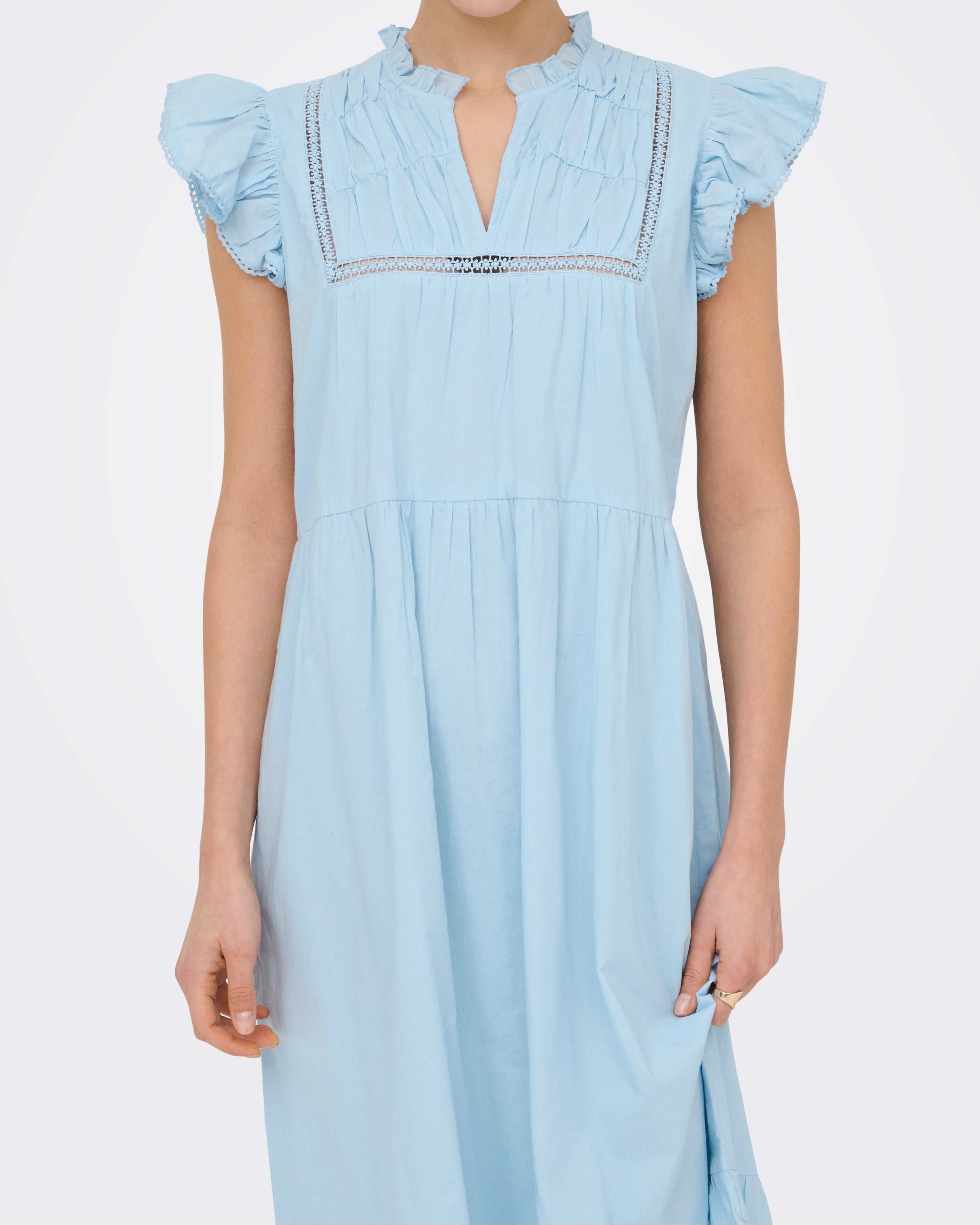 Only Tea-Idris SL Frill Tape Kjole Dream Blue, blå sommerkjole