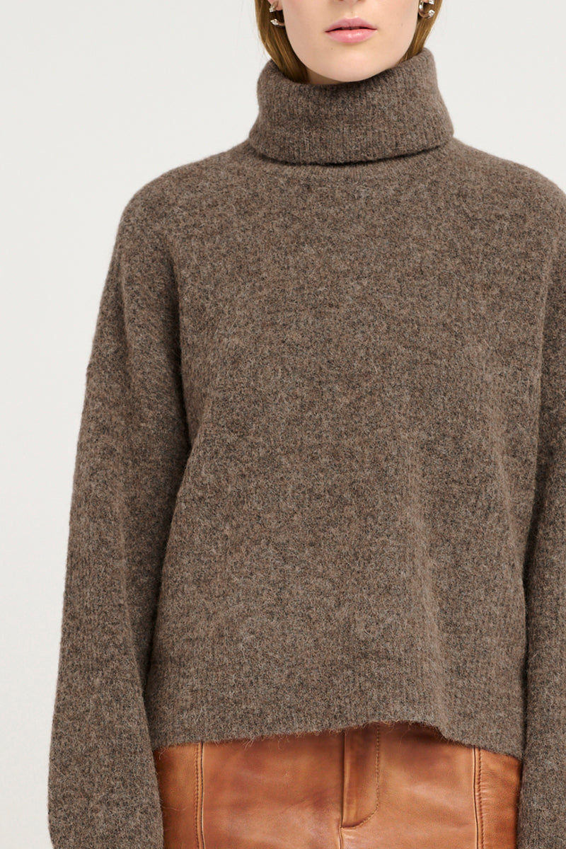 Gestuz Alpha Rollneck Strik Dark Sand Melange