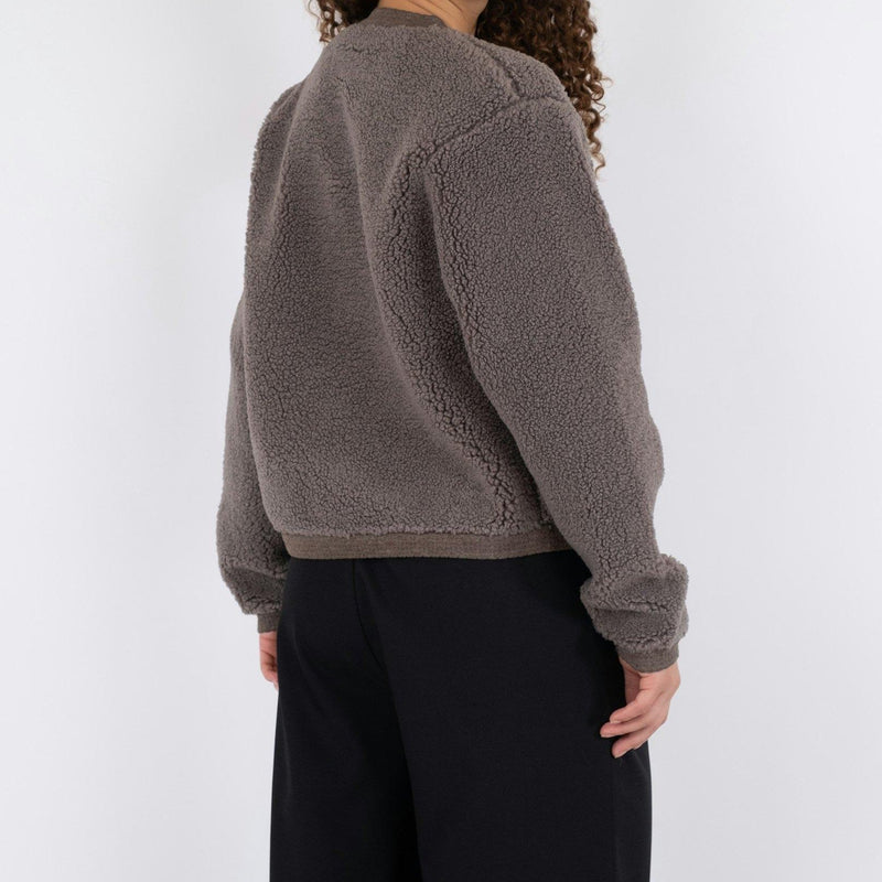 Neo Noir Limo Fluffy Strikcardigan Iron