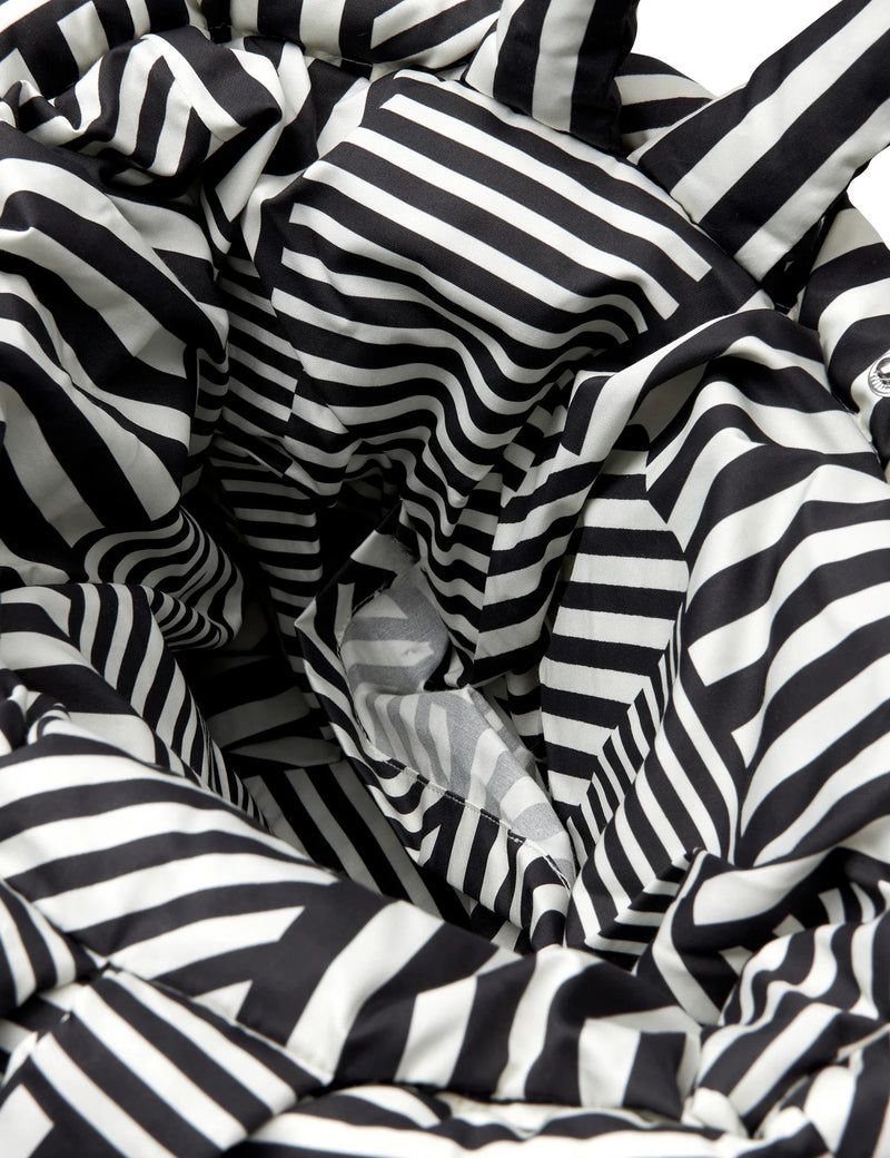 Mads Nørgaard Duvet Dream Pillow Taske Stripe Play AOP/Black