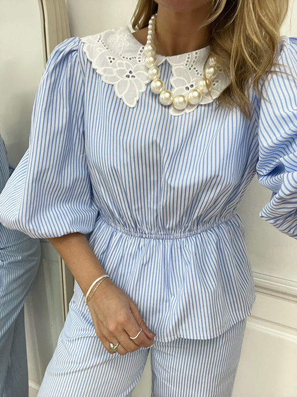 Stories from the Atelier Beach Lovers Bluse Light Blue