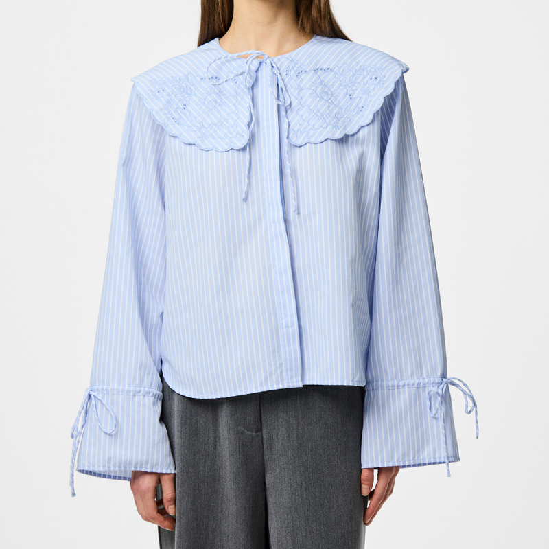 Pieces Fetina LS Collar Skjorte Cashmere Blue Stripes