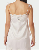 Kaela Heavy Sateen Lace Top Pearl fra Neo Noir, hvid satin top