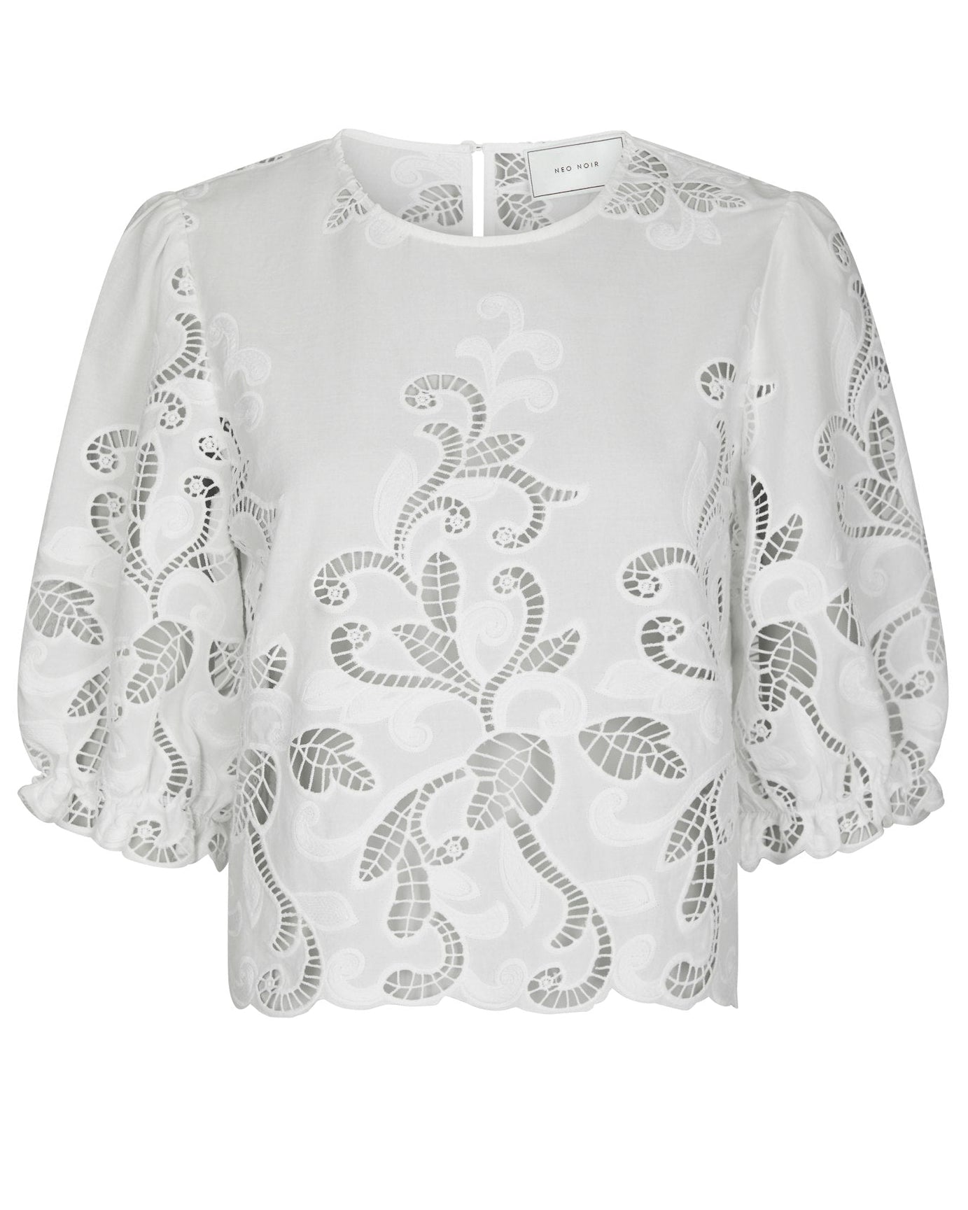 Fia Embroidery Bluse White fra Neo Noir, hvid broderet bluse