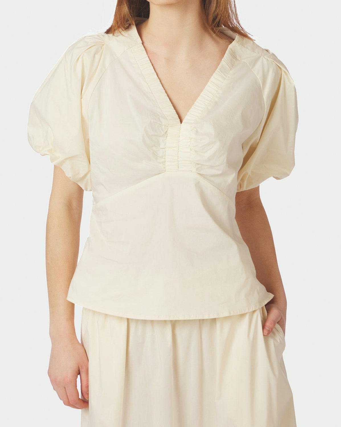 Irina Poplin Bluse Butter Yellow fra Neo Noir, gul bluse