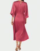 Remara Heavy Sateen Kjole Cherry Pink fra Neo Noir, mørk lyserød kjole