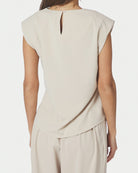 Katarim Crepe Top Ivory fra Neo Noir, flot elegant vandfalds-top