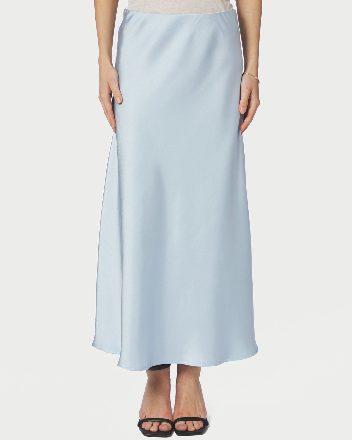 Bovary Nederdel Light Blue fra Neo Noir, blå satin nederdel