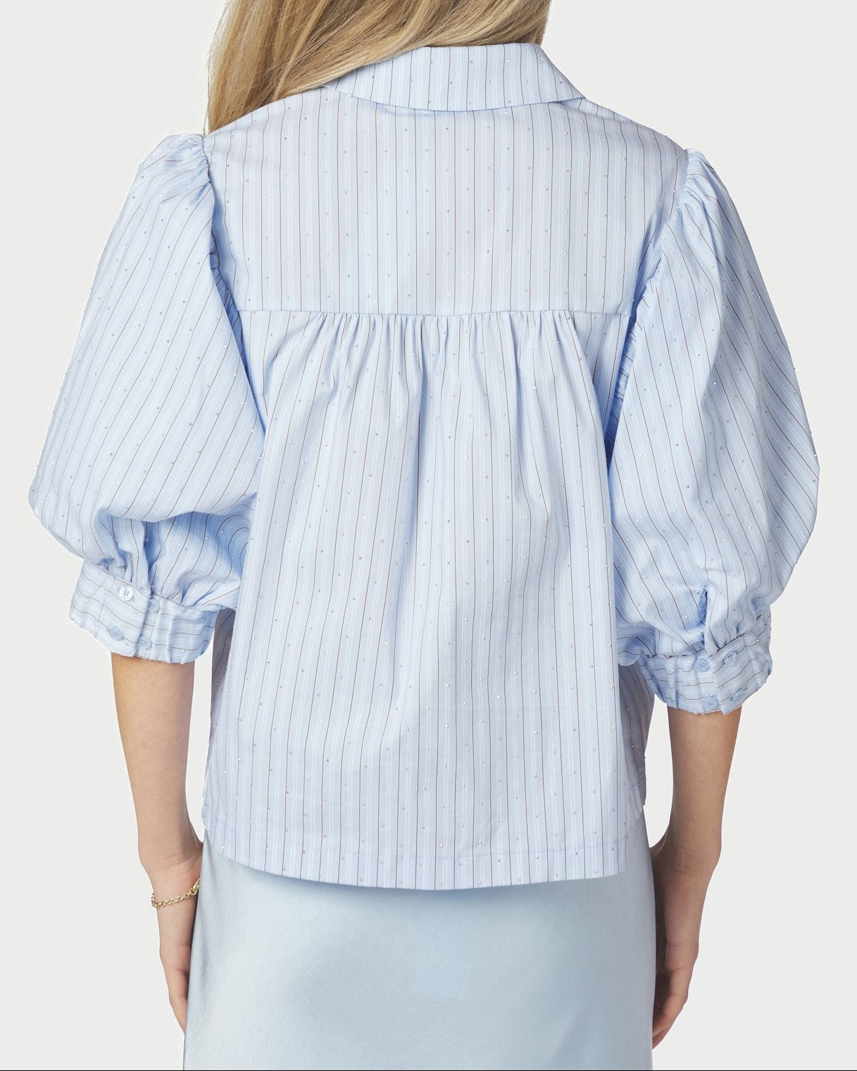 Etta Stripe Stone Skjorte Light Blue fra Neo Noir, blå kortærmet stribet skjorte