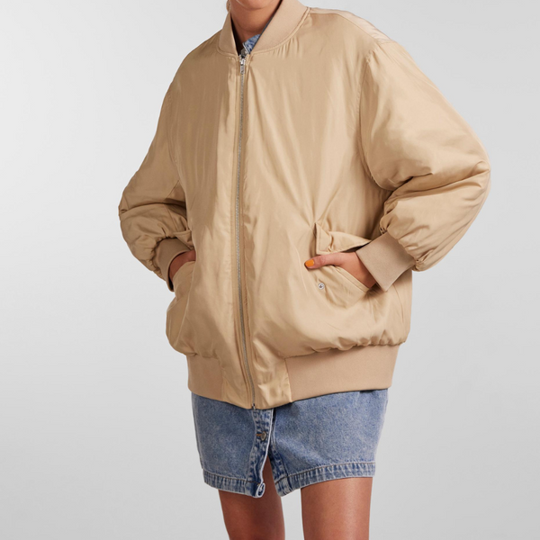 Pieces Kora Oversized Bomber Jakke Irish Cream