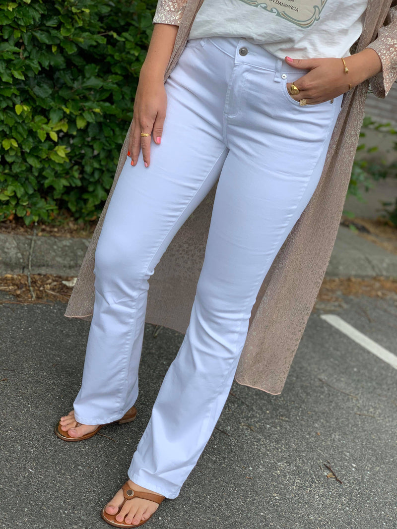 Ivy Copenhagen Tara Flare Jeans White