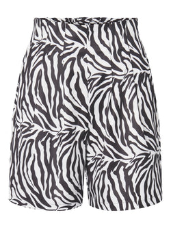 Pieces Size Zebra HW Shorts