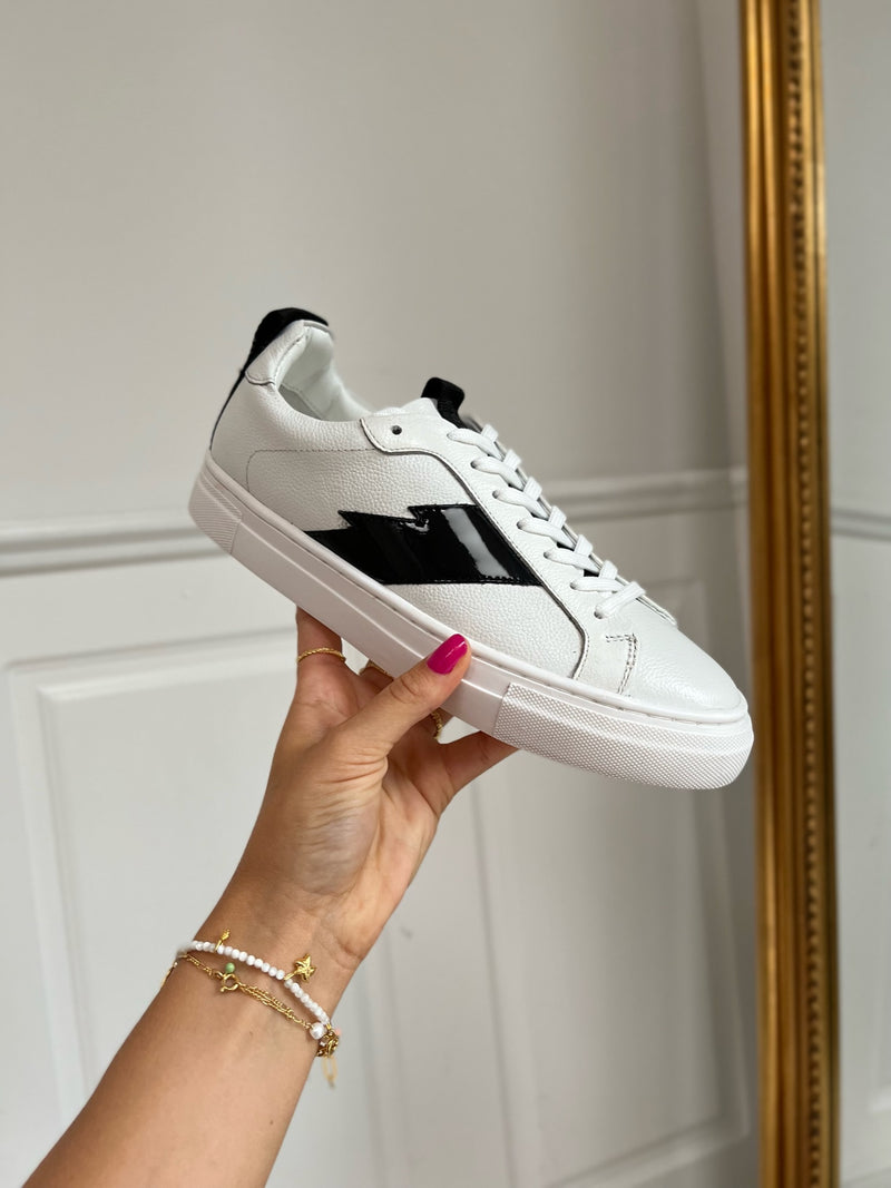 Copenhagen Shoes Off Court Sneakers White Black